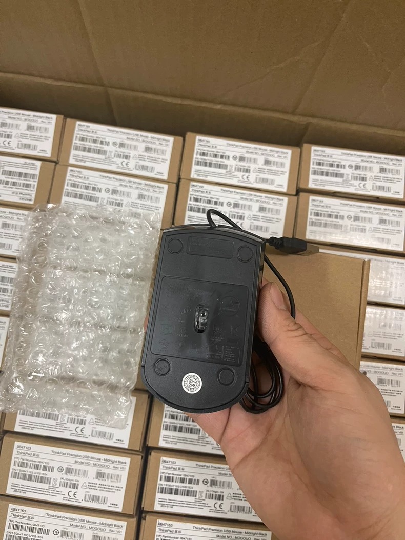 全新 联想/ThinkPad 小红点鼠标经典商务磨砂有线鼠标usb光电笔记本一体机台式机电脑家用办公游戏通用大黑鼠标 特价处理批发价全新鼠标。 大量库存现货特价